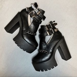 Gothic Black Platform Buckle Booties Chain Detail